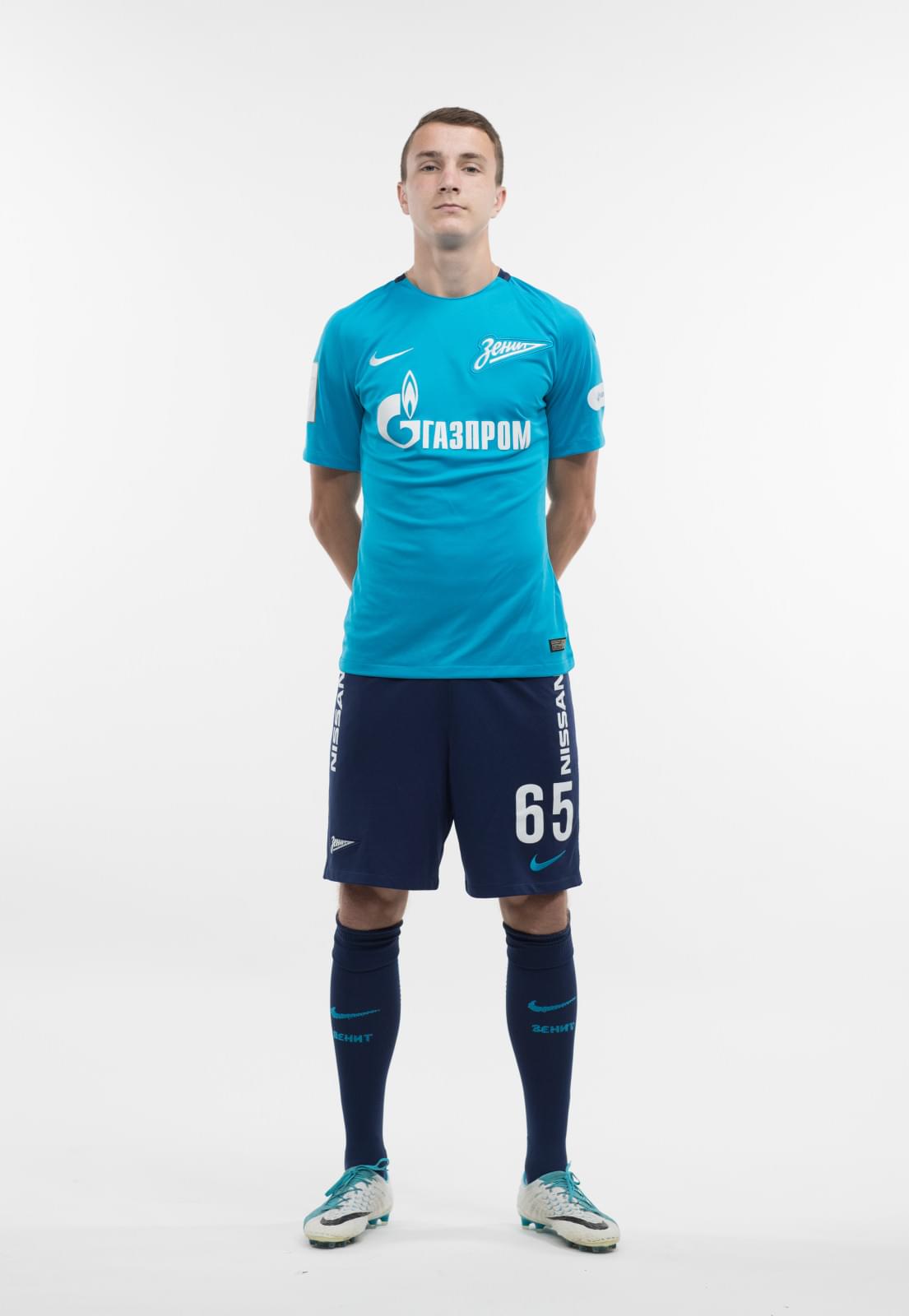 Фотосессия игроков молодежного состава ФК «Зенит» в новой игровой форме Nike сезона 2017/18