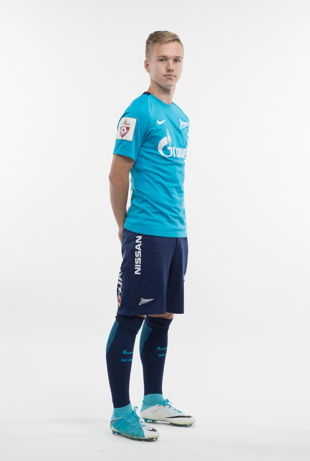 Фотосессия игроков молодежного состава ФК «Зенит» в новой игровой форме Nike сезона 2017/18