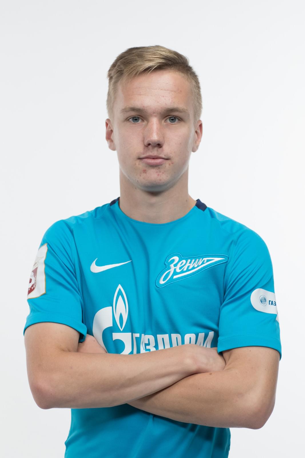 Фотосессия игроков молодежного состава ФК «Зенит» в новой игровой форме Nike сезона 2017/18