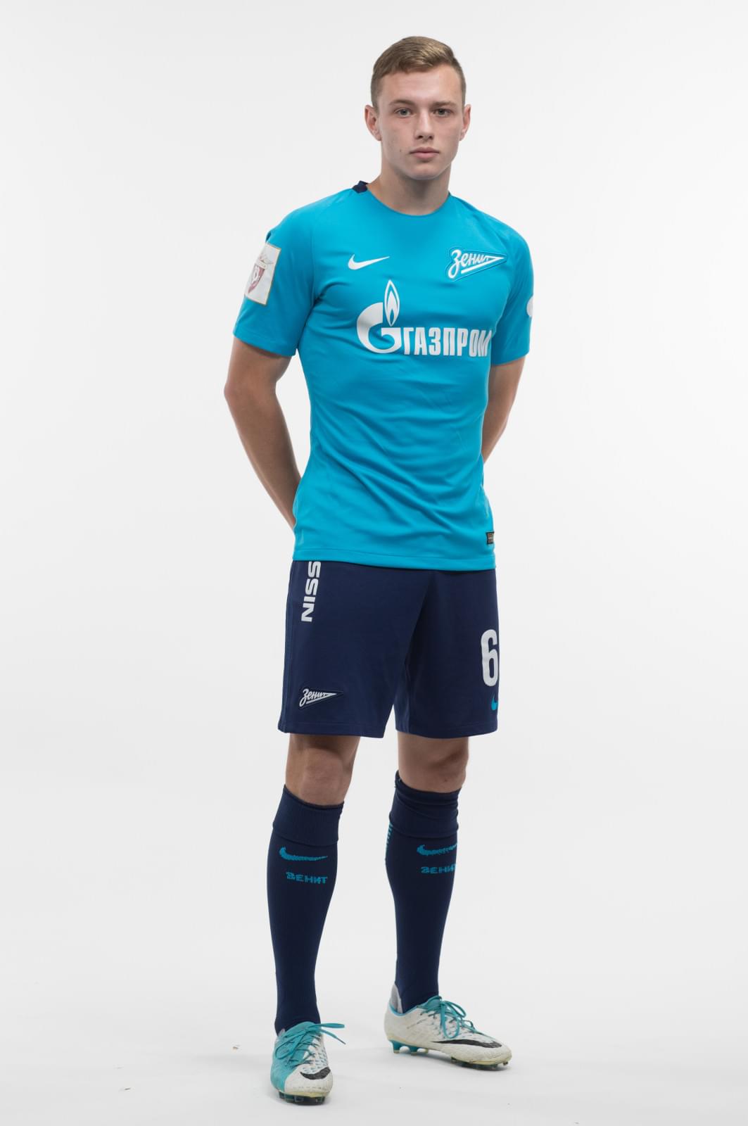 Фотосессия игроков молодежного состава ФК «Зенит» в новой игровой форме Nike сезона 2017/18