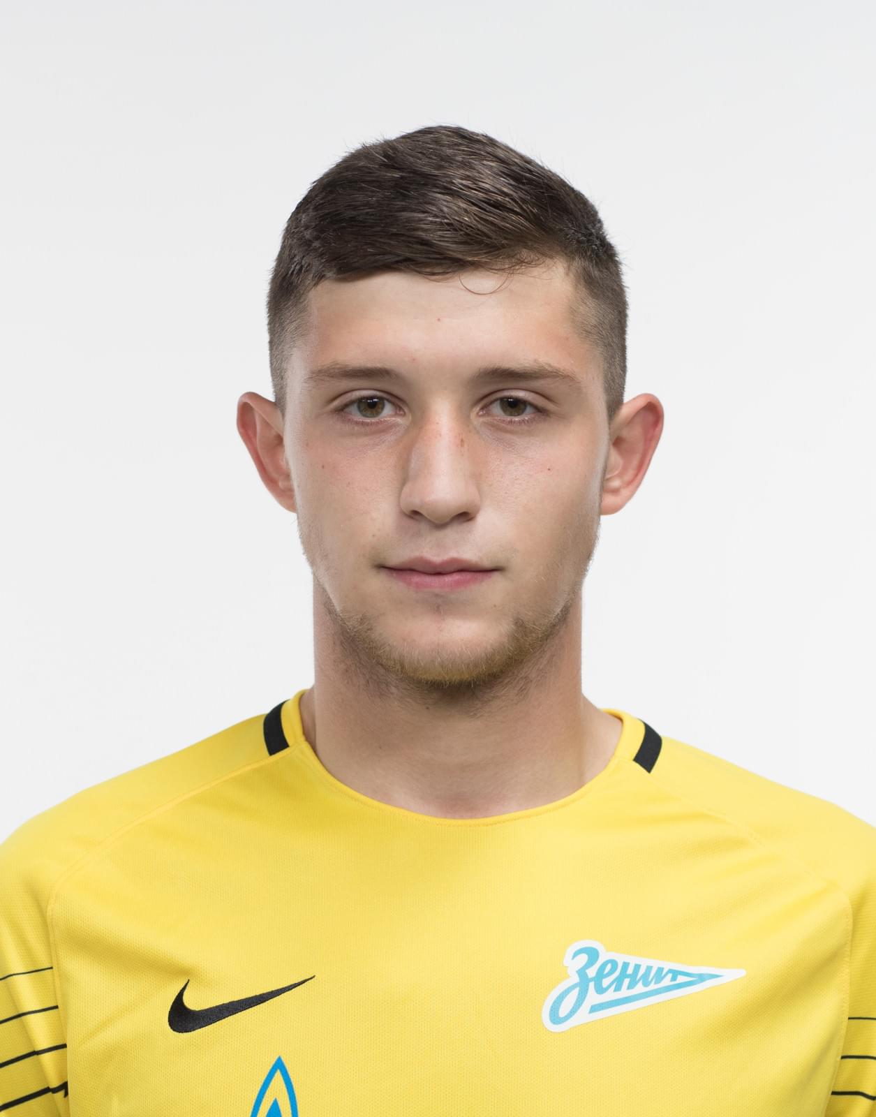 Фотосессия игроков молодежного состава ФК «Зенит» в новой игровой форме Nike сезона 2017/18