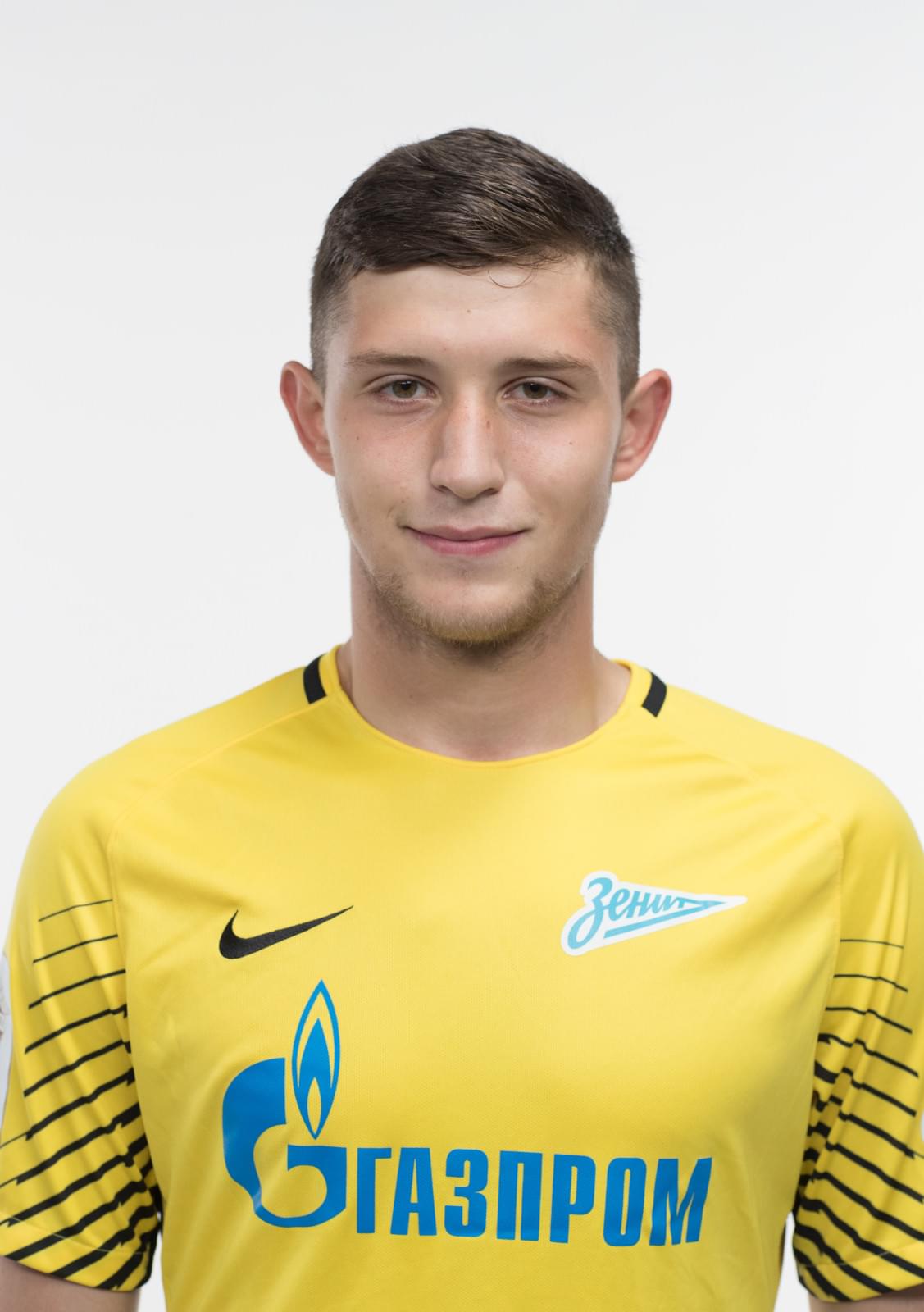 Фотосессия игроков молодежного состава ФК «Зенит» в новой игровой форме Nike сезона 2017/18