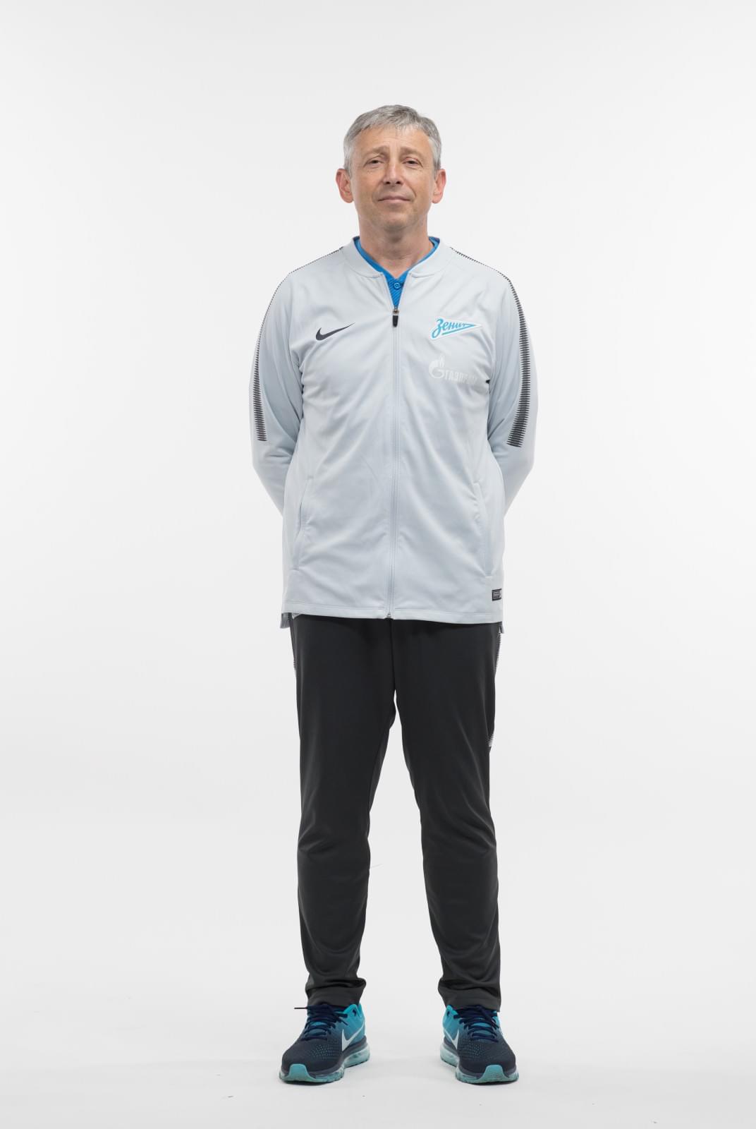 Фотосессия игроков молодежного состава ФК «Зенит» в новой игровой форме Nike сезона 2017/18