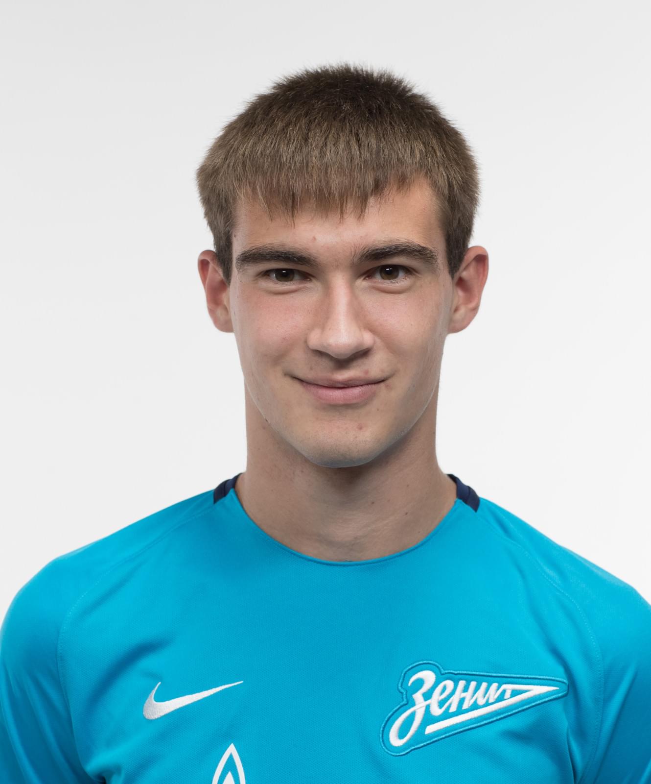 Фотосессия игроков молодежного состава ФК «Зенит» в новой игровой форме Nike сезона 2017/18