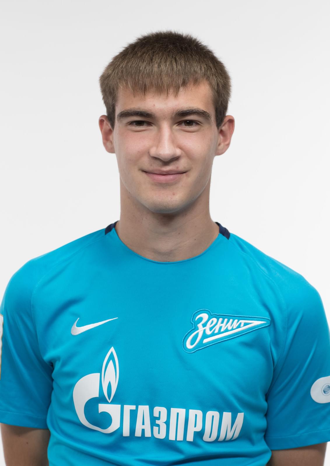 Фотосессия игроков молодежного состава ФК «Зенит» в новой игровой форме Nike сезона 2017/18