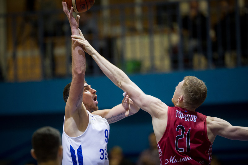 Чемпионат России по баскетболу 2017/2018. Суперлига 1. «Зенит-Фарм» — «МБА».