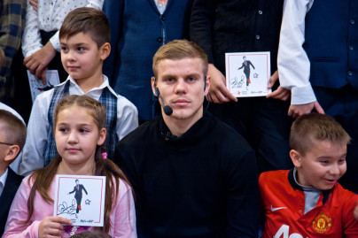 Александр Кокорин встретился с участниками проекта «Школа героев»