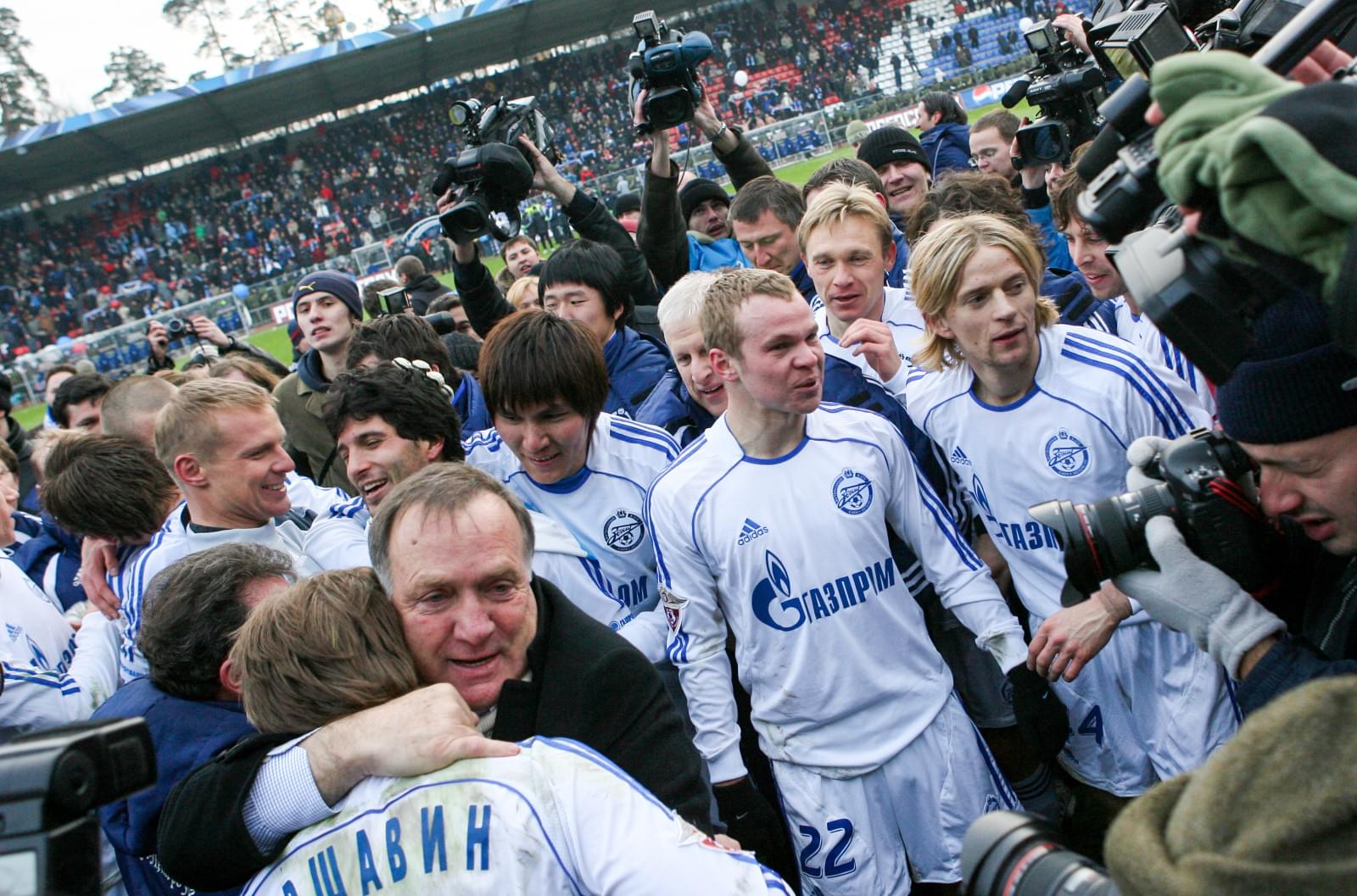 Празднование чемпионства «Зенита» на стадионе «Сатурн»