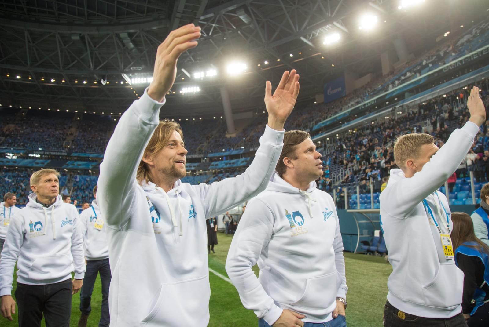 Чемпионы-2007 впервые собрались на стадионе «Санкт-Петербург»