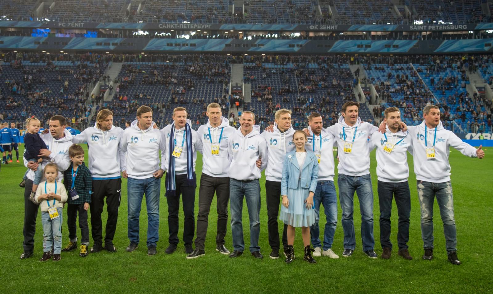 Чемпионы-2007 впервые собрались на стадионе «Санкт-Петербург»