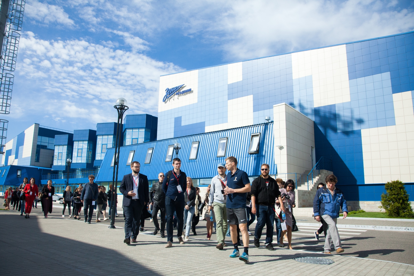 Экскурсия в Академии ФК «Зенит» для туристов из разных стран мира