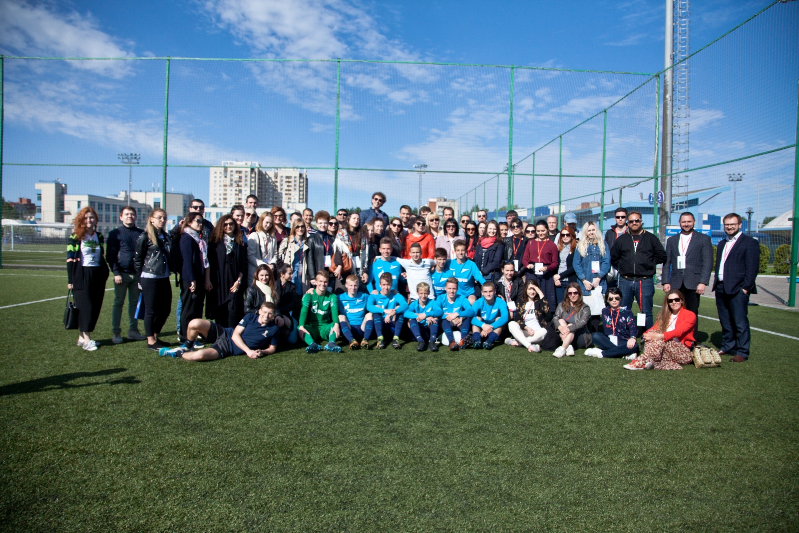 Экскурсия в Академии ФК «Зенит» для туристов из разных стран мира