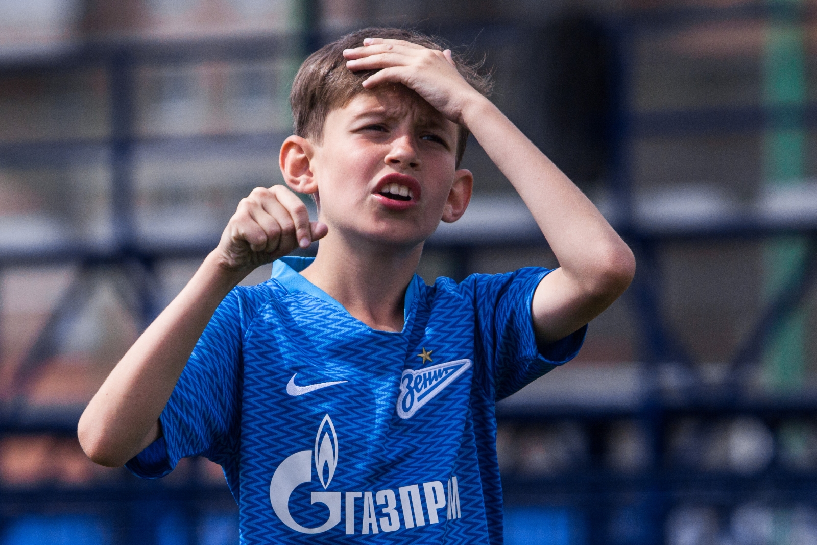 «Большой фестиваль футбола»: тренировка детей из тренировочного лагеря Академии