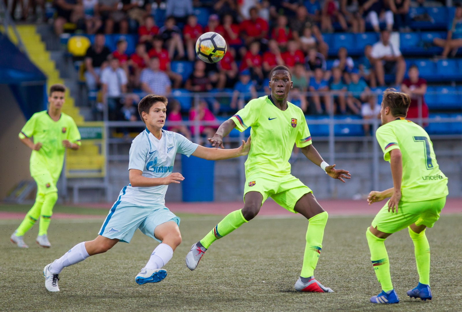 Товарищеский матч «Зенит» U-17 — «Барселона» U-18