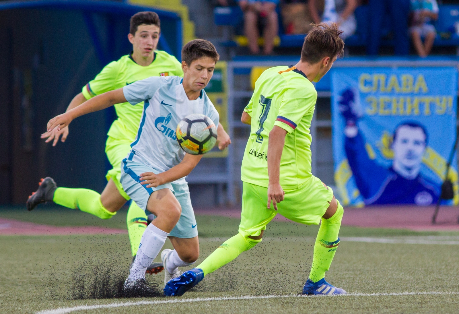 Товарищеский матч «Зенит» U-17 — «Барселона» U-18