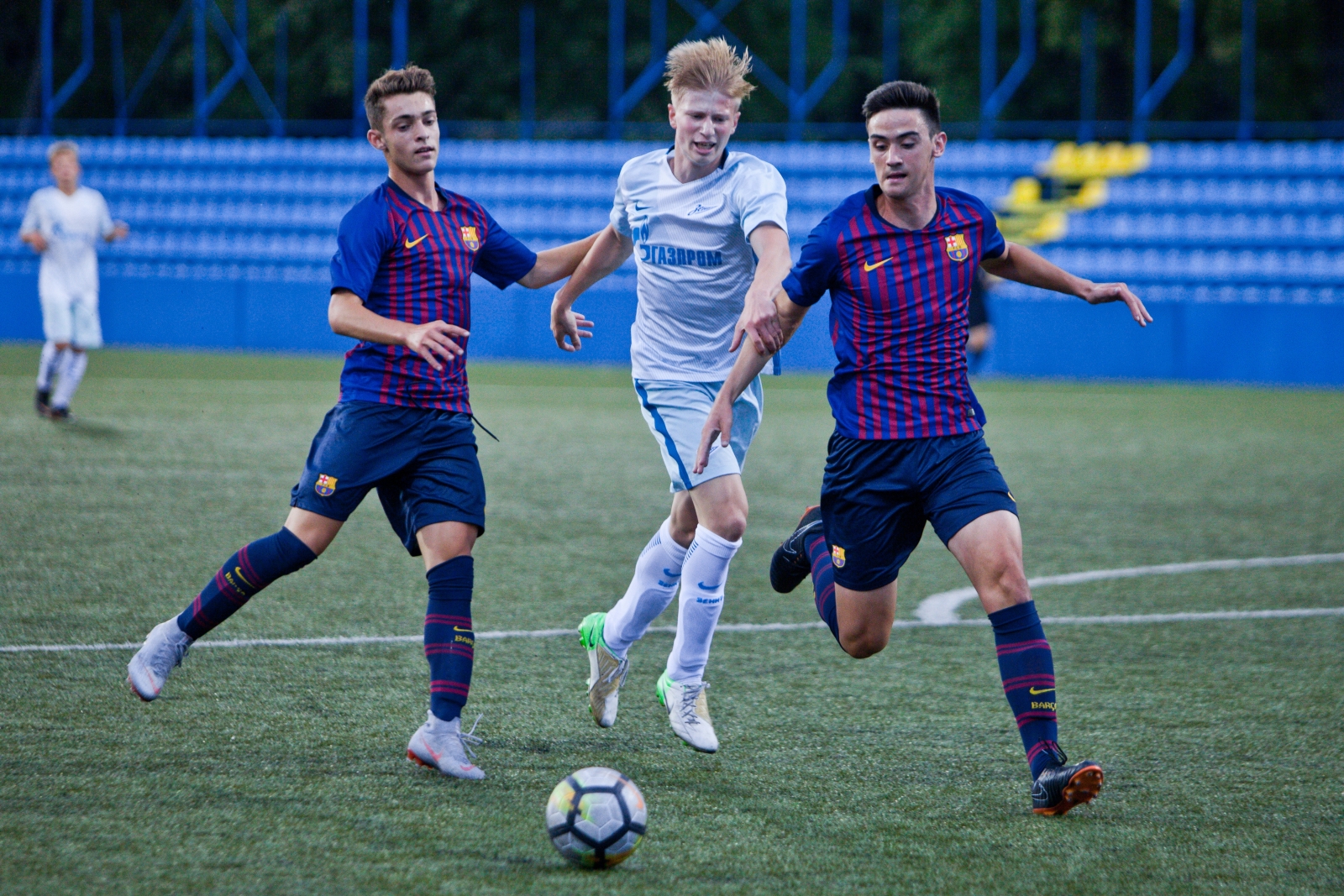 Cбор «Барселоны» в «Газпром»-Академии: товарищиский матч «Зенит» U-16 — «Барселона» U-18