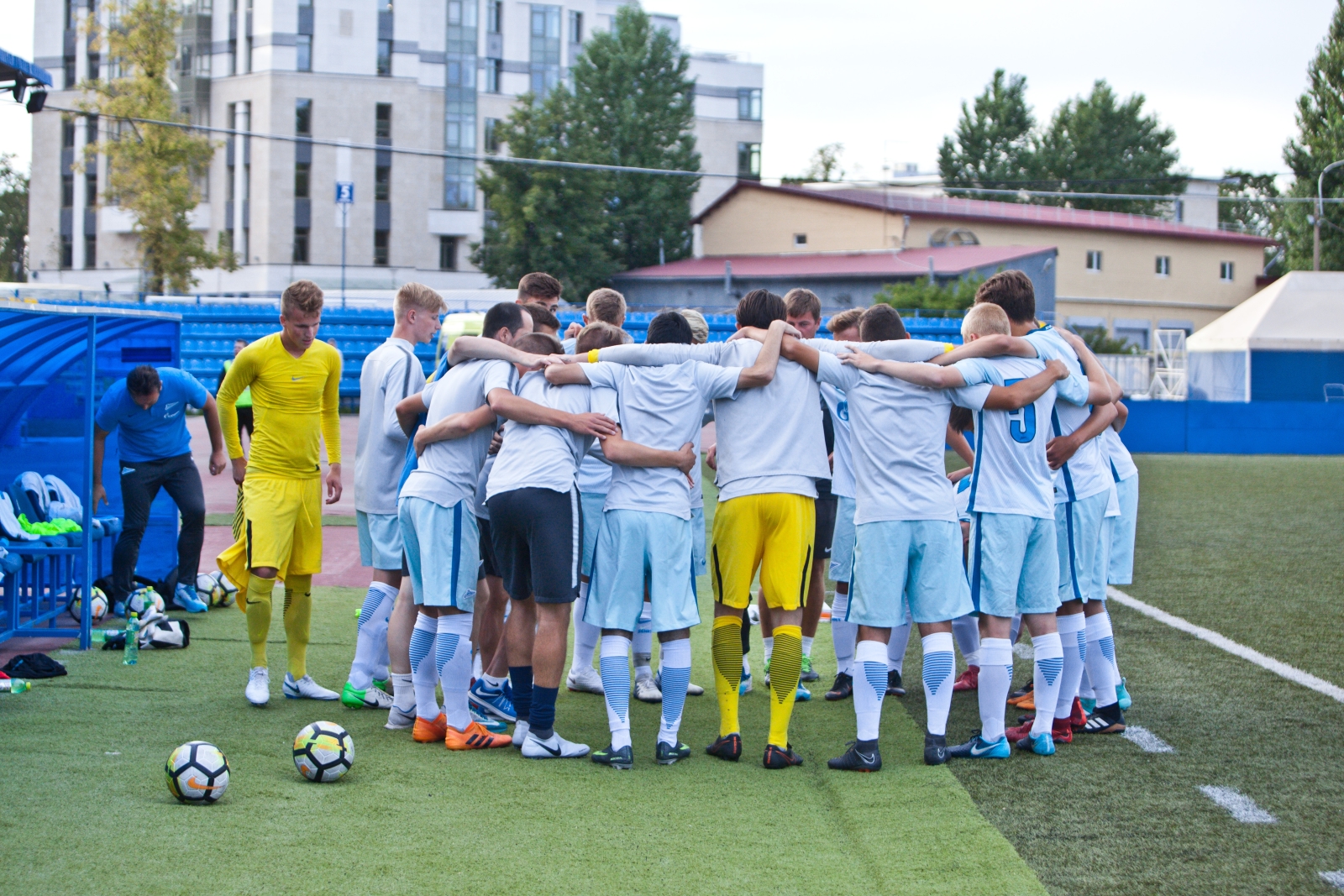 Cбор «Барселоны» в «Газпром»-Академии: товарищиский матч «Зенит» U-16 — «Барселона» U-18