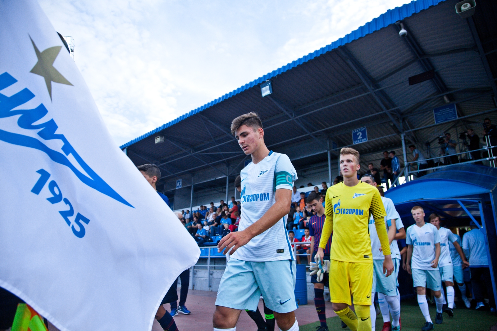 Cбор «Барселоны» в «Газпром»-Академии: товарищиский матч «Зенит» U-16 — «Барселона» U-18