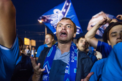 Фанатские корабли на матче Лиги Европы УЕФА «Зенит» — «Динамо» (Минск)