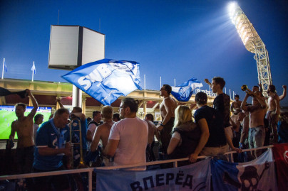 Фанатские корабли на матче Лиги Европы УЕФА «Зенит» — «Динамо» (Минск)