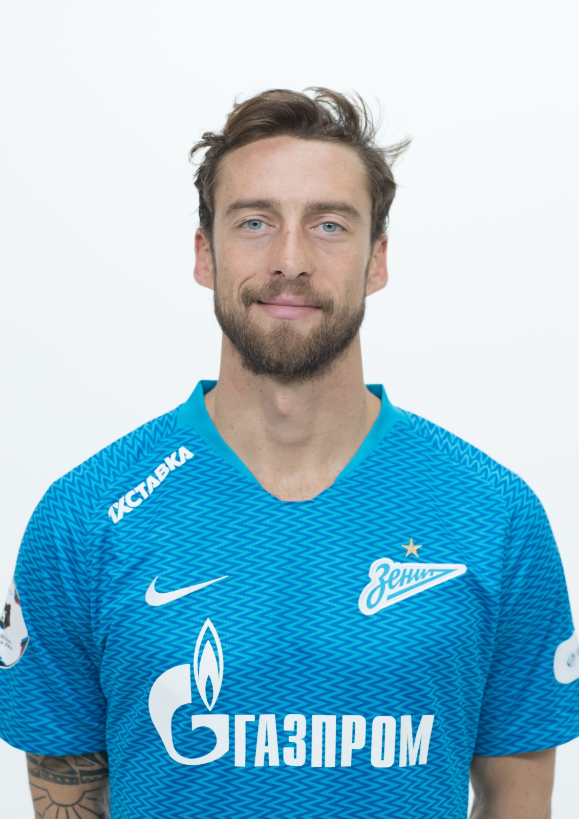 Фотосессия футболистов и тренеров основного состава ФК «Зенит» сезона 2018/19