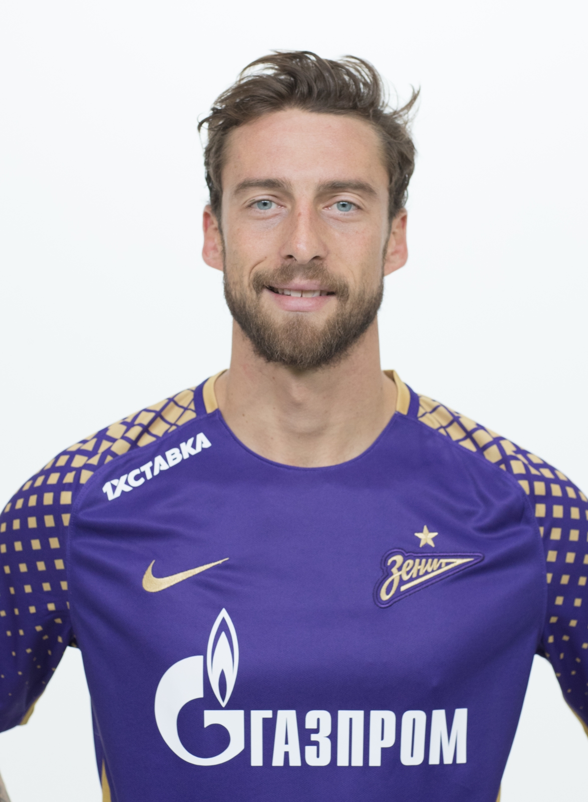 Фотосессия футболистов и тренеров основного состава ФК «Зенит» сезона 2018/19