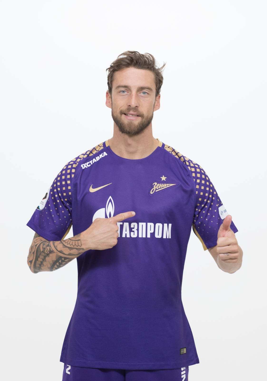 Фотосессия футболистов и тренеров основного состава ФК «Зенит» сезона 2018/19