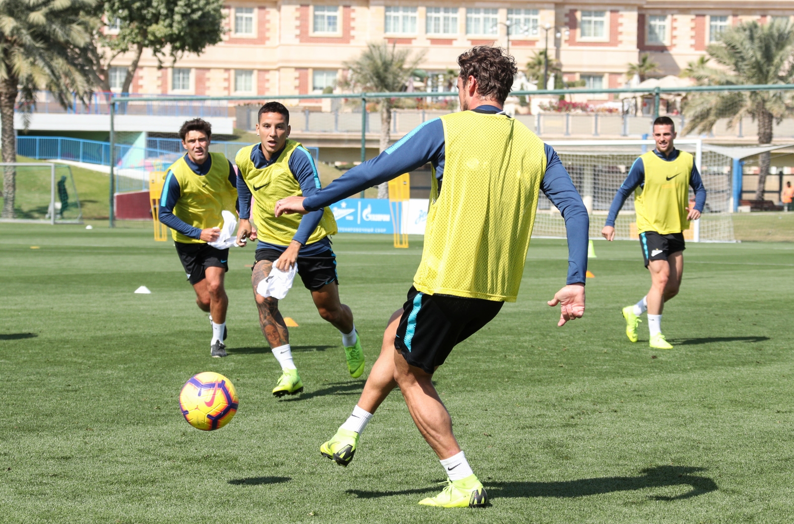 «Газпром»-тренировочные сборы в Катаре: 20 января, утренняя тренировка