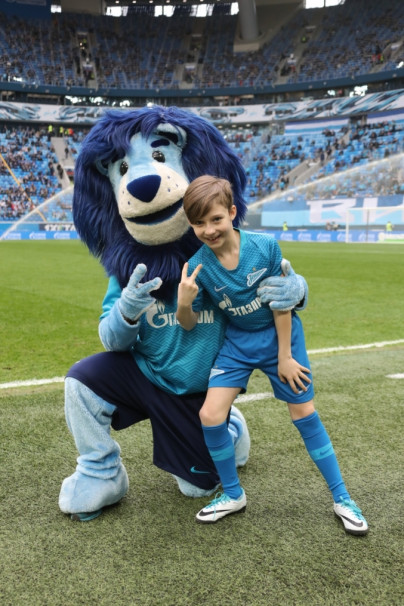 Группа поддержки «Зенит Фан» на матче «Зенит» — «Оренбург»