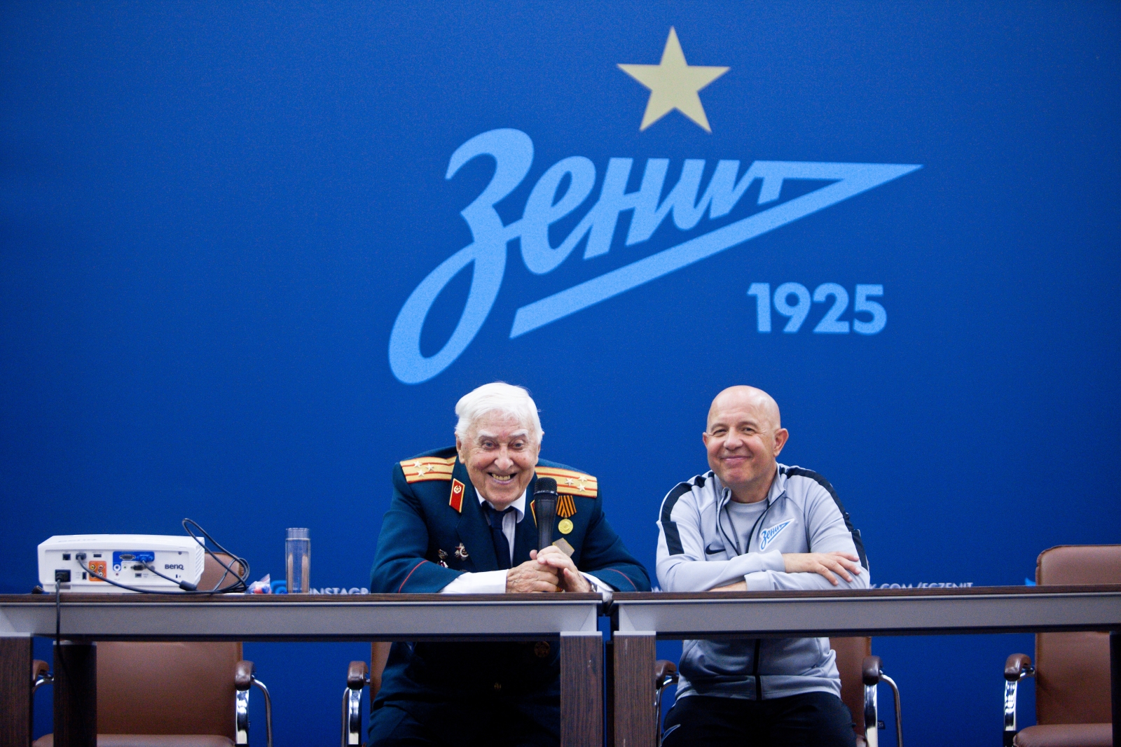 Владимир Павлович Савин провел встречу с воспитанниками Академии ФК «Зенит»