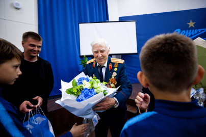Владимир Павлович Савин провел встречу с воспитанниками Академии ФК «Зенит»
