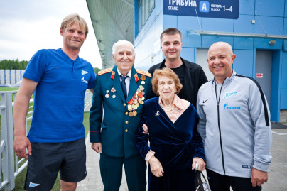 Владимир Павлович Савин провел встречу с воспитанниками Академии ФК «Зенит»