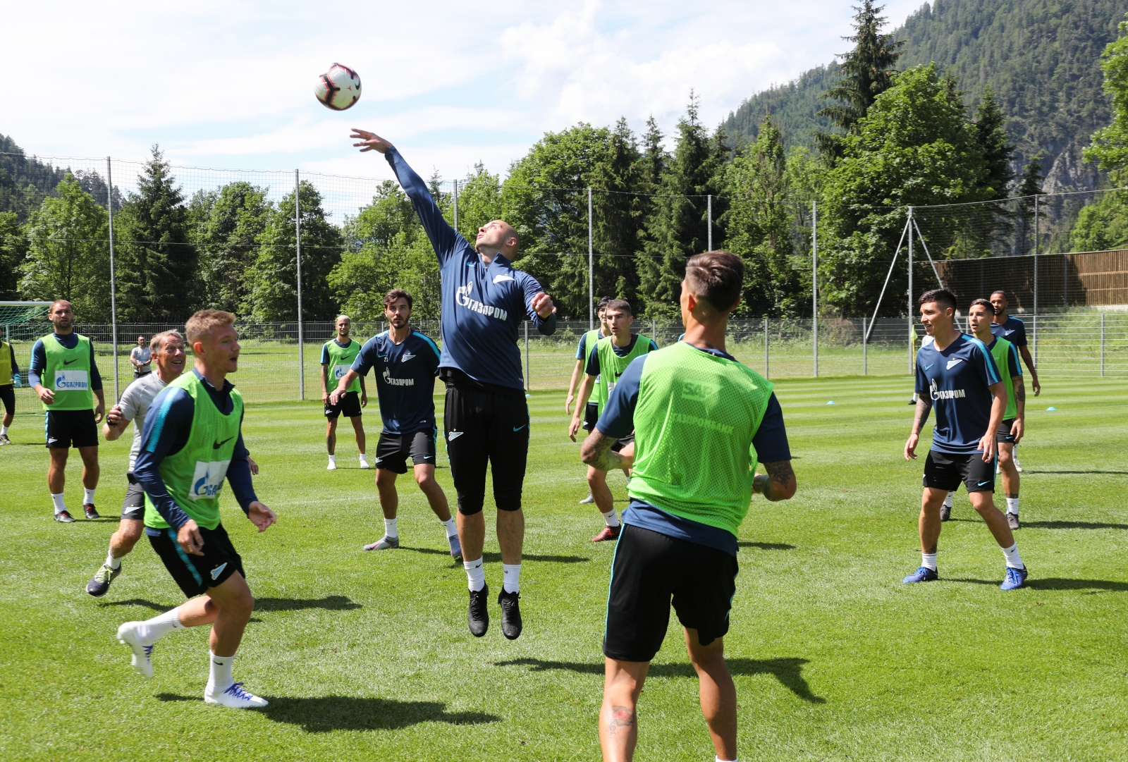«Газпром»-тренировочные сборы в Австрии: 21 июня, утренняя тренировка