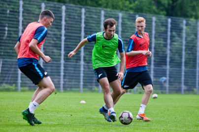 Первая тренировка «Зенита»-м после отпуска