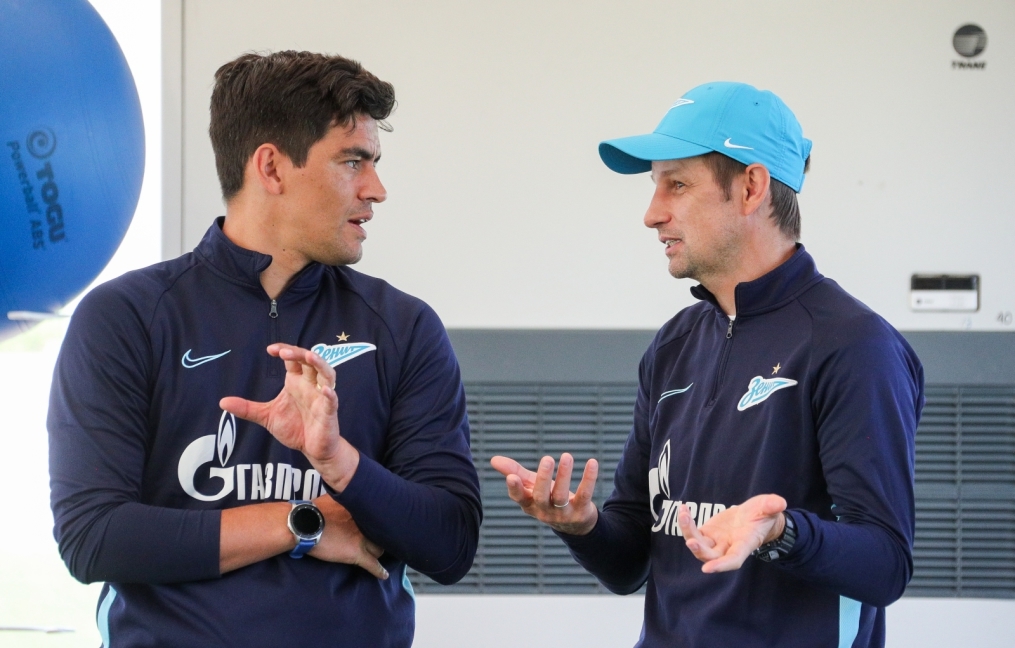 «Газпром»-тренировочные сборы в Катаре: 15 января, утренняя тренировка