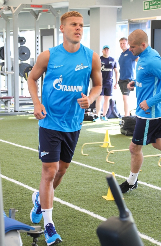 «Газпром»-тренировочные сборы в Катаре: 15 января, утренняя тренировка