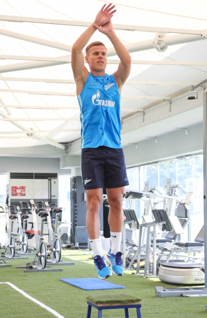 «Газпром»-тренировочные сборы в Катаре: 15 января, утренняя тренировка