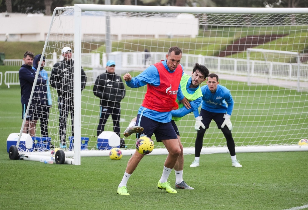 «Газпром»-тренировочные сборы в Катаре: 23 января, утренняя тренировка