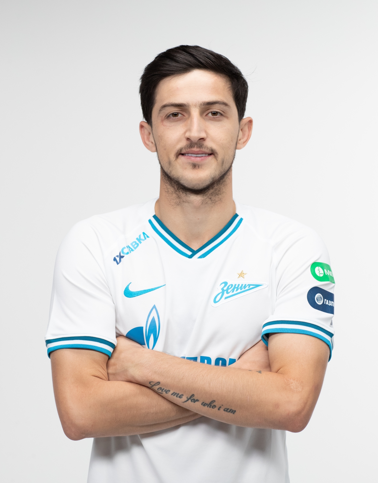 Фотосессия футболистов и тренеров основного состава ФК «Зенит» сезона 2019/20