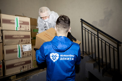Благотворительная акция по доставке обедов в Боткинскую больницу и Ночлежку