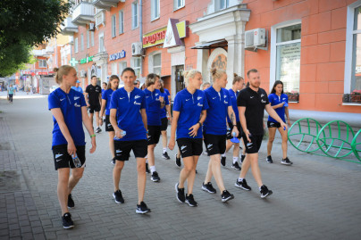 Прогулка женской команды перед матчем Cуперлиги 2021 «Рязань-ВДВ» — «Зенит»
