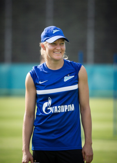 Тренировка женской команды «Зенит» перед матчем с «Енисеем»