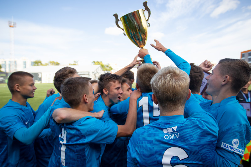 Финал Кубка Санкт-Петербурга по футболу. Матч между командами «Зенит» — «Адмиралтеец»