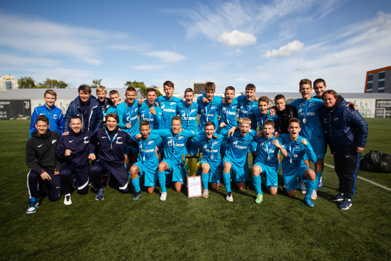 Финал Кубка Санкт-Петербурга по футболу. Матч между командами «Зенит» — «Адмиралтеец»