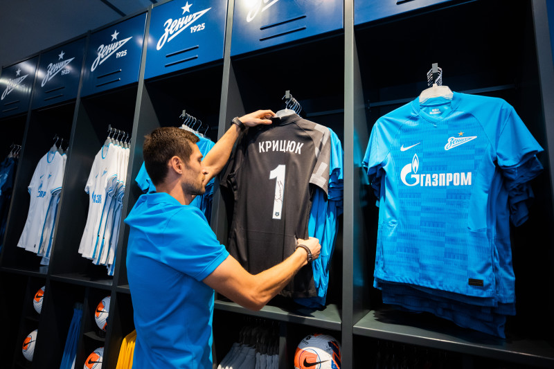 Презентация новичка «Зенита» Станислава Крицюка