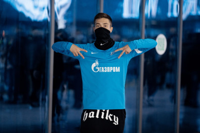 Болельщики на матче Тинькофф Российской Премьер-Лиги 2021/22, «Зенит» — «Спартак»