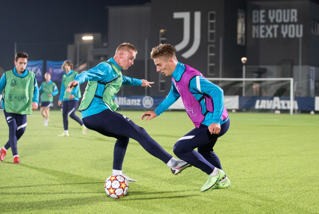 Тренировка молодежной команды «Зенит» перед матчем с «Ювентусом»
