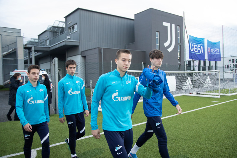 Тренировка молодежной команды «Зенит» перед матчем с «Ювентусом»