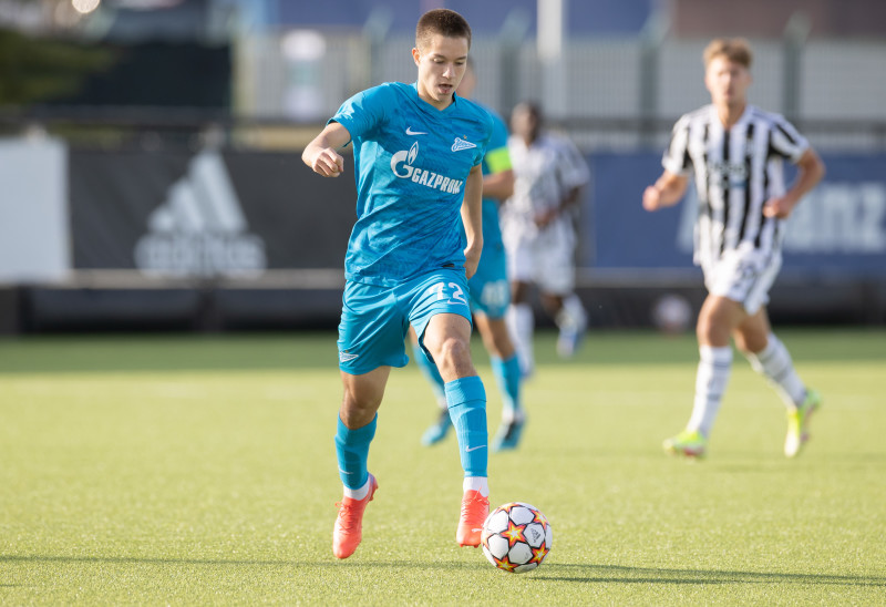 Юношеская Лига УЕФА 2021/22, «Ювентус»-м — «Зенит»-м