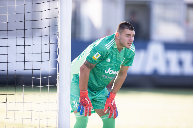 Юношеская Лига УЕФА 2021/22, «Ювентус»-м — «Зенит»-м